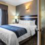 Well-equipped guest room Well-equipped guest room