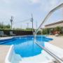 Pool Pool