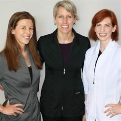 Dr. Claudia Courchesne