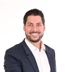 Louis Laflèche, Courtier immobilier Remax