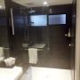 Chargé par visiteur le 2016-12-06 - Water Shield in Shower Chargé par visiteur le 2016-12-06 - Water Shield in Shower