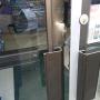 Chargé par visiteur le 2017-03-24 - A pry attack was used on this door. Chargé par visiteur le 2017-03-24 - A pry attack was used on this door.