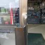 Chargé par visiteur le 2017-03-24 - Hear is another shot of the damaged door. Chargé par visiteur le 2017-03-24 - Hear is another shot of the damaged door.