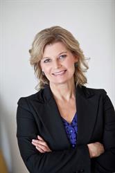 Lynda Fox CENTURY 21 First Canadian Corp., Brokerage