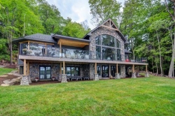 North Lake Muskoka Luxury Cottage