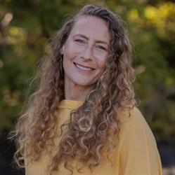Real Estate Tofino - Tia Traviss, Realtor, Remax Mid-Island Realty