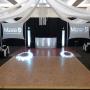 Setup DJ deluxe, double écrans géants 7pi x 10pi, structures métaliques de support de lumières. Productions Master D Setup DJ deluxe, double écrans géants 7pi x 10pi, structures métaliques de support de lumières. Productions Master D