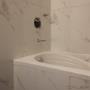 Chargé par visiteur le 2018-08-04 - Bathroom Renovation, Tub Tiling installation, Kelowna Chargé par visiteur le 2018-08-04 - Bathroom Renovation, Tub Tiling installation, Kelowna