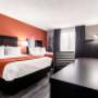 Spacious room with queen beds Spacious room with queen beds