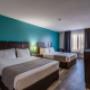 Spacious room with queen beds Spacious room with queen beds