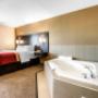 Guest room with whirlpool bathtub Guest room with whirlpool bathtub