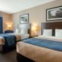 Spacious room with queen beds Spacious room with queen beds