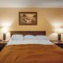 Guest room with king bed Guest room with king bed