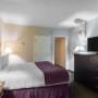 Guest room with one bed Guest room with one bed