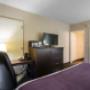 Spacious guest room Spacious guest room