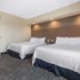Suite with queen bed(s) Suite with queen bed(s)