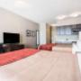 Spacious room with queen beds Spacious room with queen beds