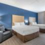 Guest room with queen bed(s) Guest room with queen bed(s)