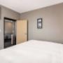 Spacious suite with added amenities Spacious suite with added amenities