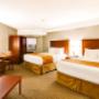 Spacious room with queen beds Spacious room with queen beds