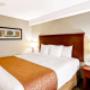 Spacious guest room Spacious guest room