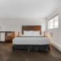 King Guestroom King Guestroom
