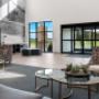 BW Plus Morden MB Lobby BW Plus Morden MB Lobby