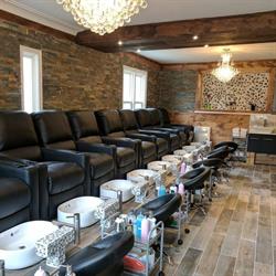High Definition Nails & Spa