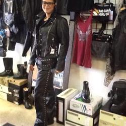 Jennie's Custom Leather