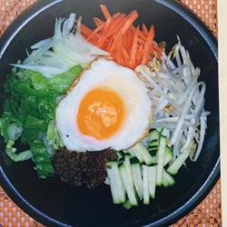 Sim's Lunchbox