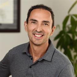 Osteopath Julien Rodot