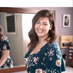 Angela Sebekos Hairstyling