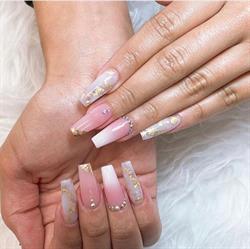 Gloss Nails & Spa