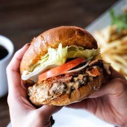 To Dine For Eatery