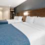 Guest room with queen bed(s) Guest room with queen bed(s)