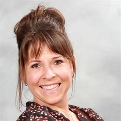 Tricia Nickl, Holistic Nutrition & Iridology