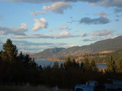 Lake Country Farm & Rv In The Sunny Okanagan
