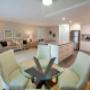 Dining area at Silvercreek Towers in Georgetown, ON Dining area at Silvercreek Towers in Georgetown, ON