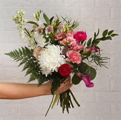 The Flower Petaler