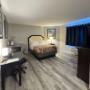 Queen Guest Room Queen Guest Room