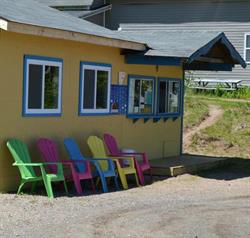 Momma T's Ice Cream Stand