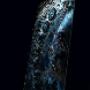 Une sculpture en verre et métal sur un sujet scientifique. Une sculpture en verre et métal sur un sujet scientifique.