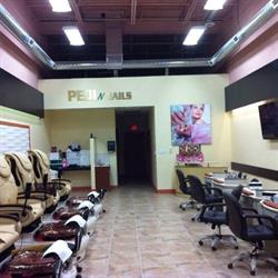 Pedi N Nails W