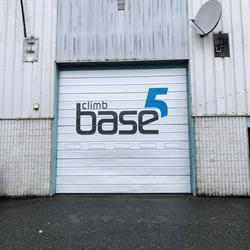 Climb Base5 (North Vancouver)