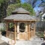 Gazebo Québec - Le Orford - 8 cotés - 12' de diamètre - Abris fabriqué en cèdre rouge canadien Gazebo Québec - Le Orford - 8 cotés - 12' de diamètre - Abris fabriqué en cèdre rouge canadien