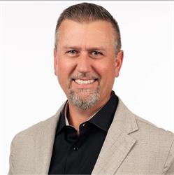 RE/MAX Escarpment Clinton Howell Team - Realtor, Real Estate Agents