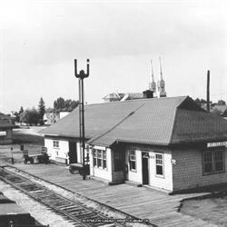La Gare Du Meuble