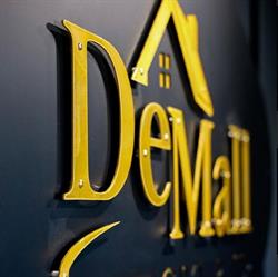 DeMall Group