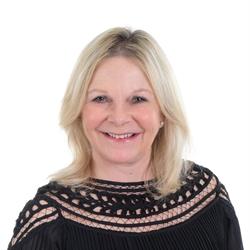 Maureen Dew Real Estate