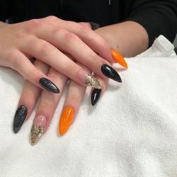 Luv Nails Studio